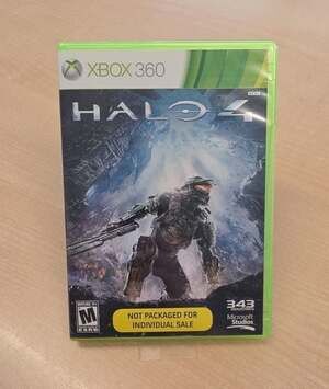 Halo 4 Xbox 360 Multiplayer Shooter Video Game